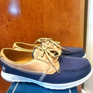 Sketchers Go Walk lite Boat Shoes